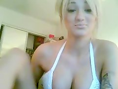 faux seins, webcam, amateur, seins, blonde, poitrine luxuriante