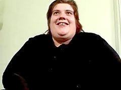 bbw german woman fucks on bed