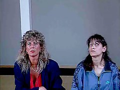 Στα τέσσερα, Ομαδικό σεξ, μακρά κάλτσες, σκληρό σεξ