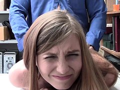 Busted shoplyfter Ava Parker blowjob the LP Officer