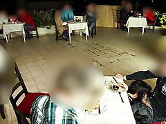 Extremely risky! Non-stop creampie in the restaurant! 
