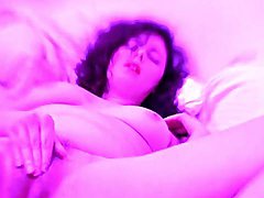 Curvy seductress with curly hair masturbate solo