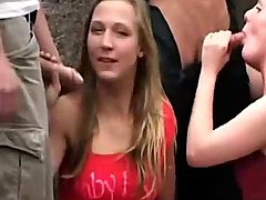 nuditate publice, frumusețe, hardcore, drăguţă