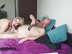 MILF pornstar AimeeParadise: games with husband's dick...