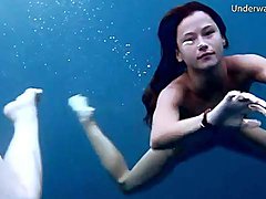 Naked ladies swim and look sexy underwater